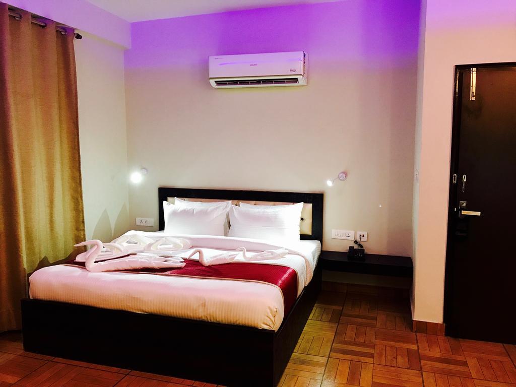 Hotel The Park Residency Greater Noida Exteriér fotografie